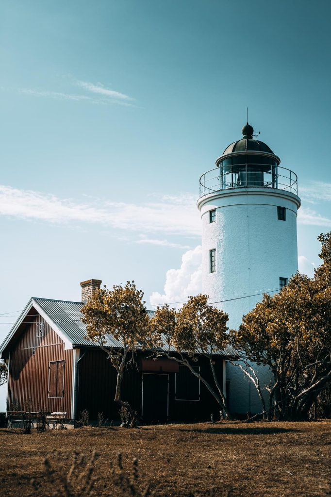 Ainutlaatuiset budjettimajoitukset maatiloilla Suomessa